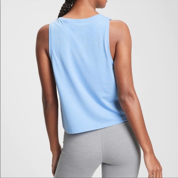 NWT GapFit Brushed Jersey Tank Top Color: Powder blue X-LARGE - Picture 2 of 3